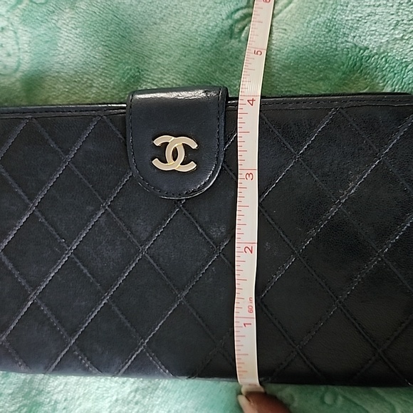 Authentic Chanel Quilted Wallet - Picture 9 of 15